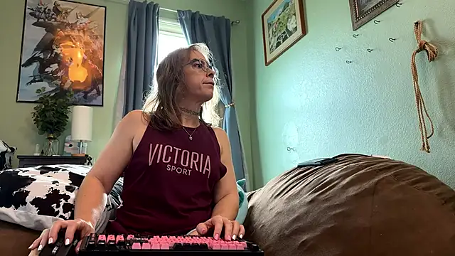 MirandaFlowers Chat XXX live