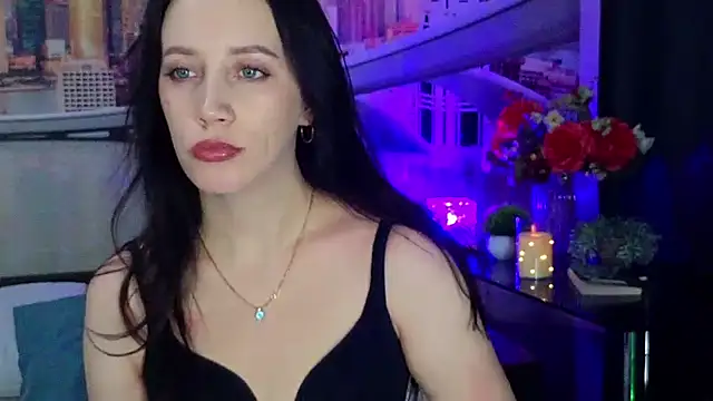 Chat XXX en directo de MonicaSweetx