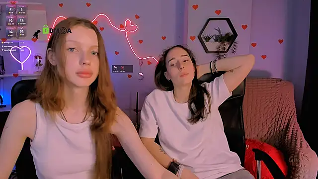 XXX chat uživo modela khloebeauty