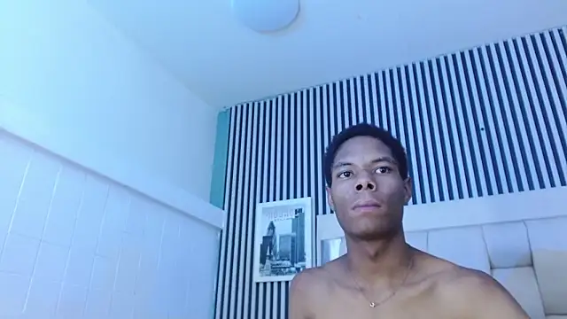 Chat XXX ao vivo de Santiago_Ortiz_