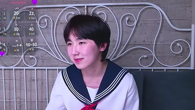 HeejinWang Chat XXX in diretta