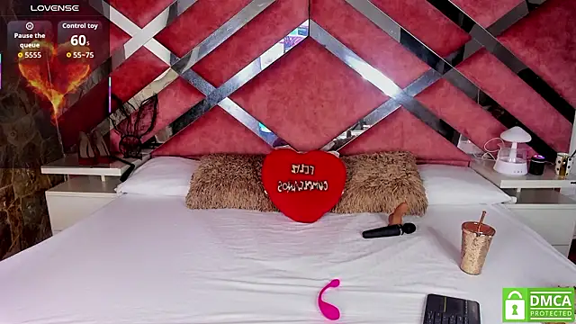 Lily_Queen30 Chat XXX live