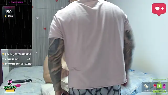 Онлайн чат XXX SWEET_DESIRES_