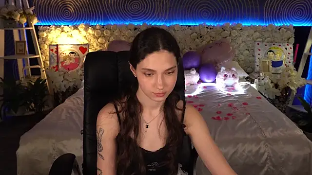 Онлайн чат XXX BabyFlowerr