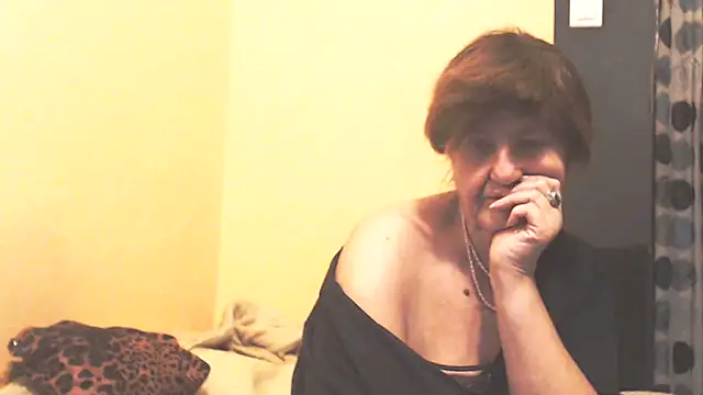 MioritaHard 现场XXX聊天