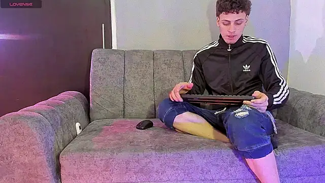 Two_sexboys Webcam-Show