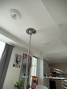 Chat +18 de Melina-Smith ao vivo