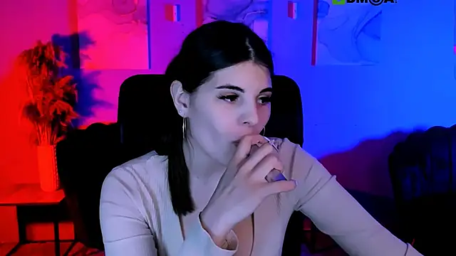 lizzie_boom_'s Live XXX Chat