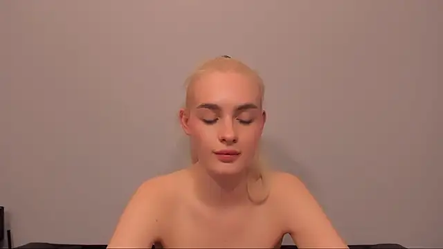 Živý XXX chat OliviaKisss