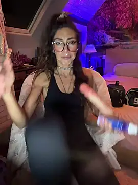 Amani_thewolf Live XXX Chat