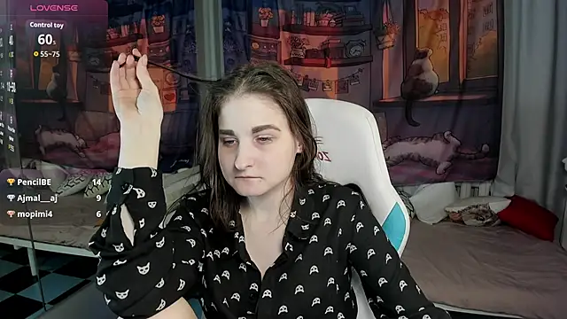 KiraDuvall live XXX chat