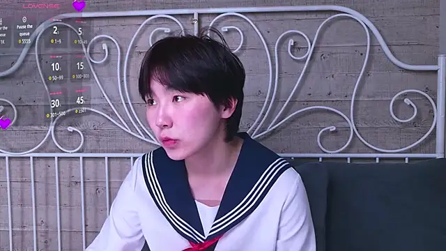 HeejinWang 在線直播表演