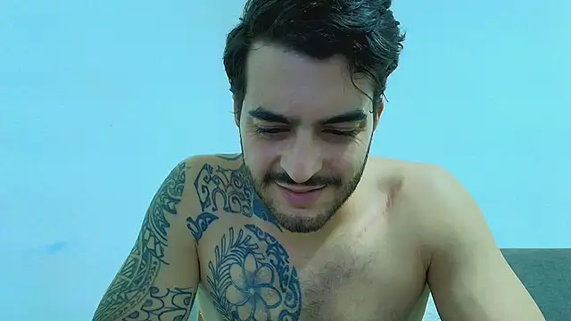 thomas_gun Adlı Modelin Canlı XXX Sohbeti