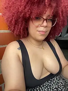 Leyah__'s Live XXX Chat