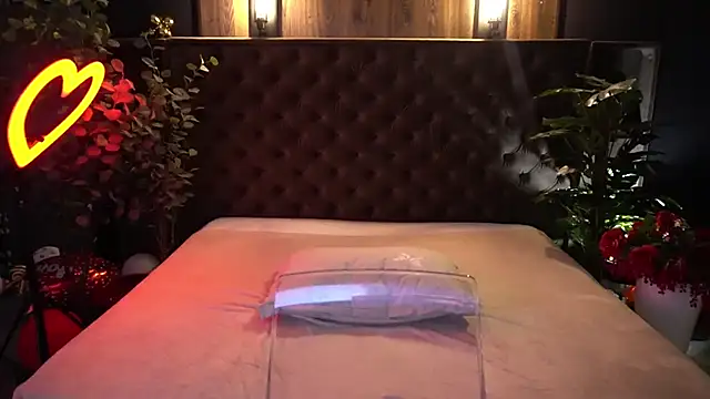 SashaDuvalle: онлайн-секс-чат