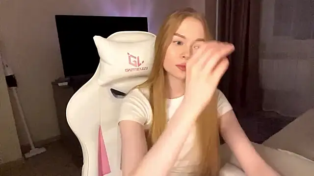 LumiSun's Live XXX Chat