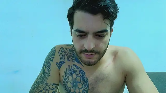 thomas_gun Chat XXX in diretta