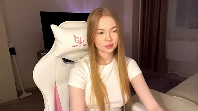 LumiSun Adlı Modelin Web Kamerası Şovu