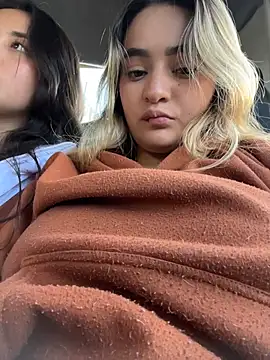 Chat XXX en directo de Antonella_Julieta