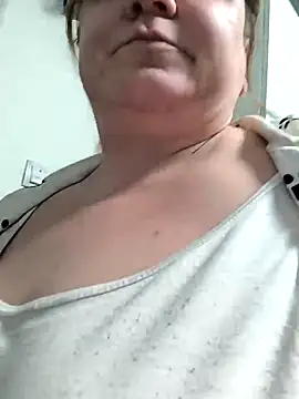 jusichka Adlı Modelin Canlı XXX Sohbeti