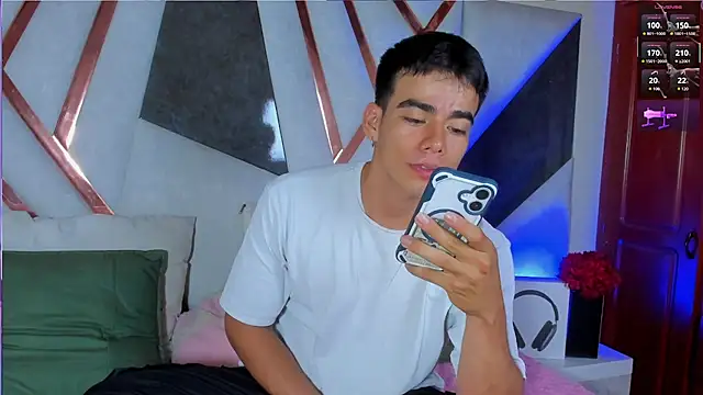 Alejandro_karter18 라이브 XXX 채팅