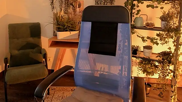 Elainebeness Chat XXX live