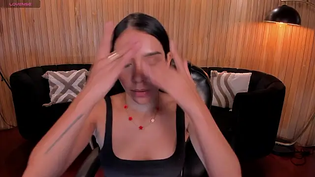 AmaliaCrus Chat XXX in diretta