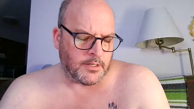 Chatroom XXX en direct de Ursulet_US