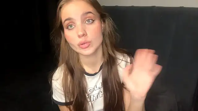 LowriseZiziphus – Live XXX-chat