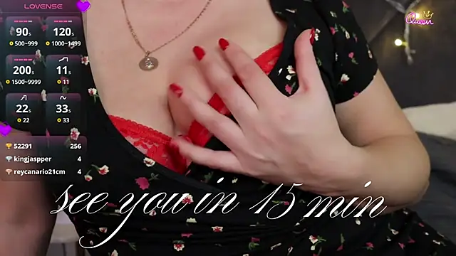 YolandaKiss' Live XXX Chat