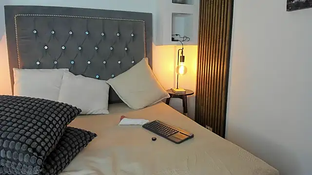 دردشة Tomy_Rox الجنسية المباشرة