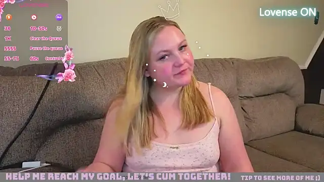 Pokazy przed kamerką – PhatAssBlond