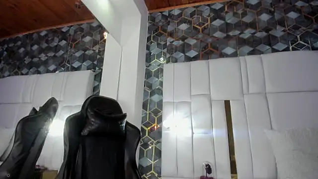 lia_mariana – Live XXX-chat