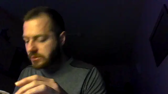 Chat XXX en directo de THE_CHEEKY_ALPHA