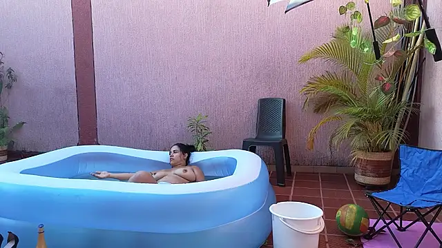 tatiana_big_ass_boobs' Webcam Show