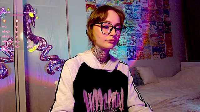 XXX chat uživo modela Milky_way_UwU