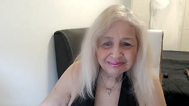 SusiLifeXXX's Webcam Show