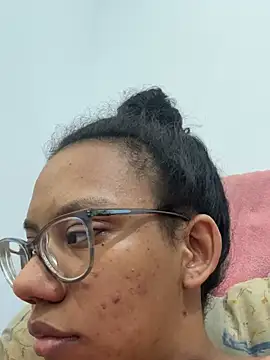 Valen_1990 – Naživo XXX chat