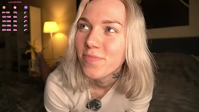 DianeHonnette – Naživo XXX chat