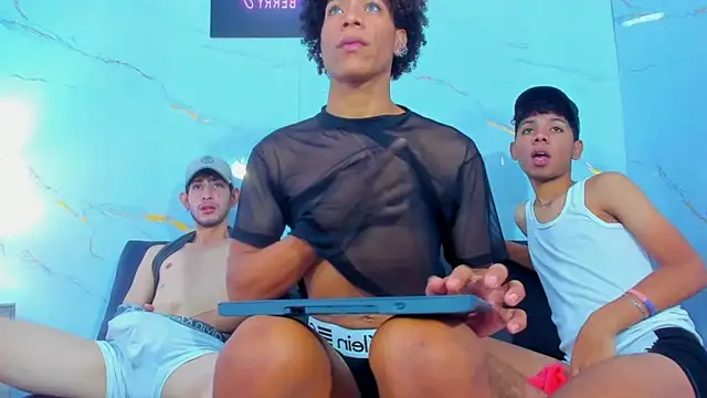 Spicy_guys Webcam show