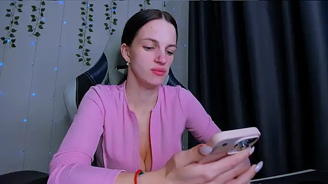 แชท XXX สดของ KarlaSim