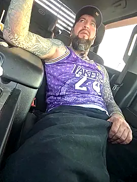 Beardedtattood's Live XXX Chat