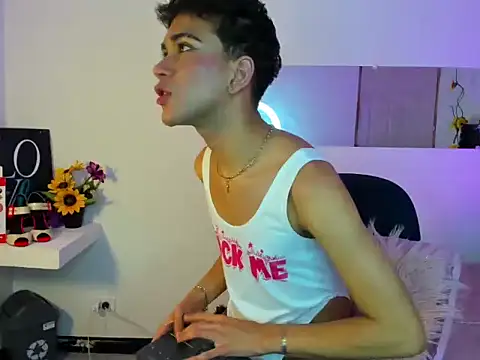 Chatroom XXX en direct de Ailanys_Miller