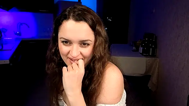 Chatroom XXX en direct de Cerann1