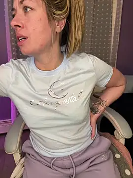 MiraKisss 라이브 XXX 채팅