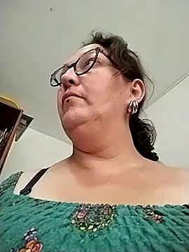 _Saraqueen's Live XXX Chat