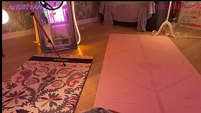 altertyan Adlı Modelin Canlı XXX Sohbeti