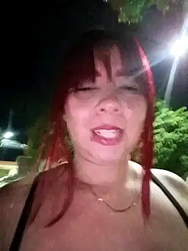 Chat +18 de KathaDanger ao vivo