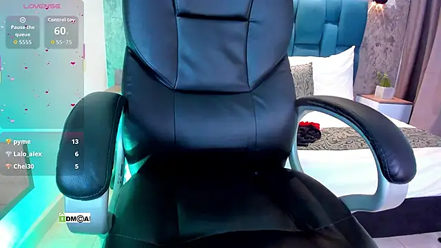 Chatroom XXX en direct de susanasmith18