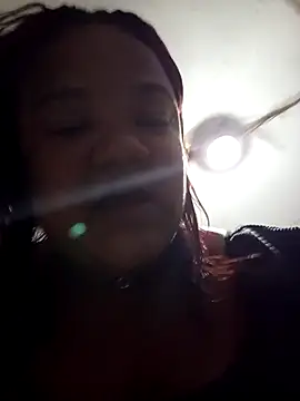 MeellcariocaのライブXXXチャット